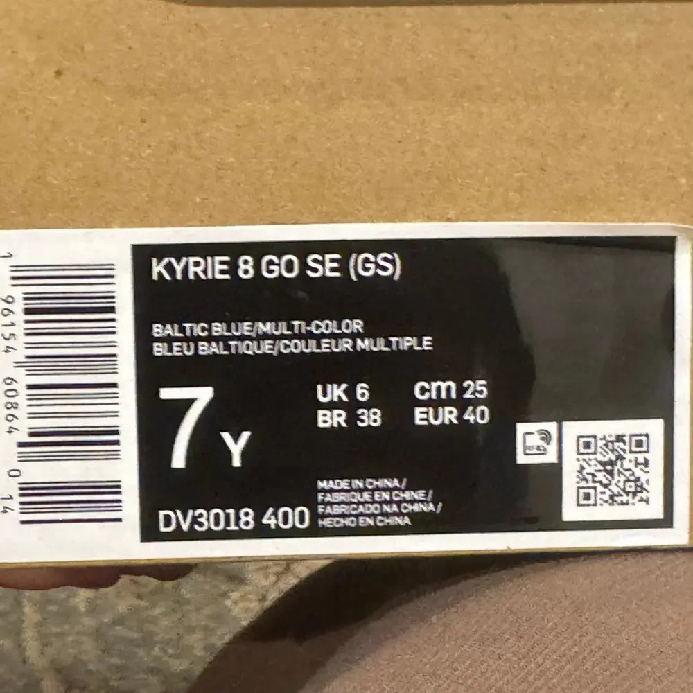 Nike Kids Boys' Kyrie 8 DV3018 400 Baltic Blue Sneakers Size 7Y NWB